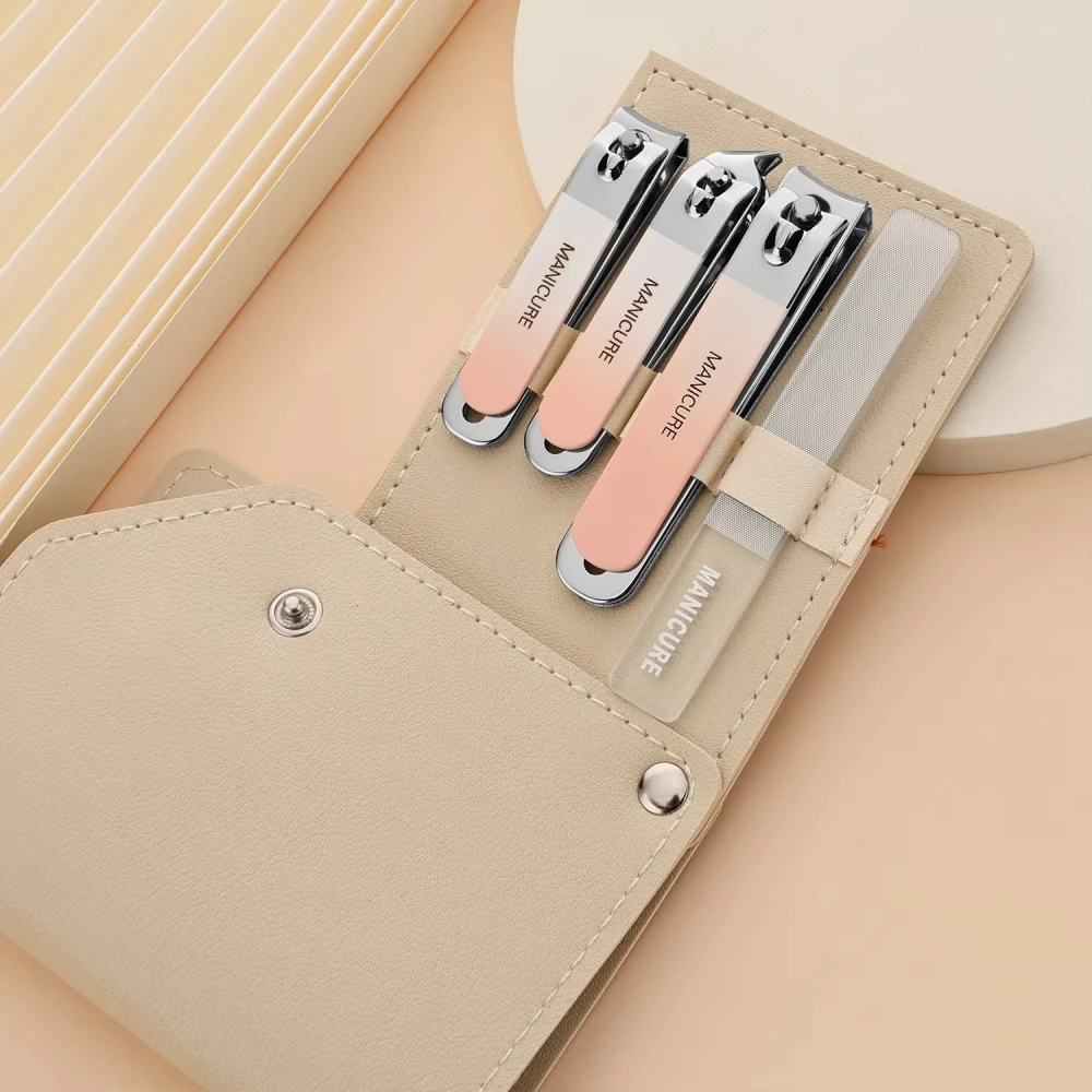 3-Piece Manicure Set with Elegant Cream Pouch – Soft Pink Design