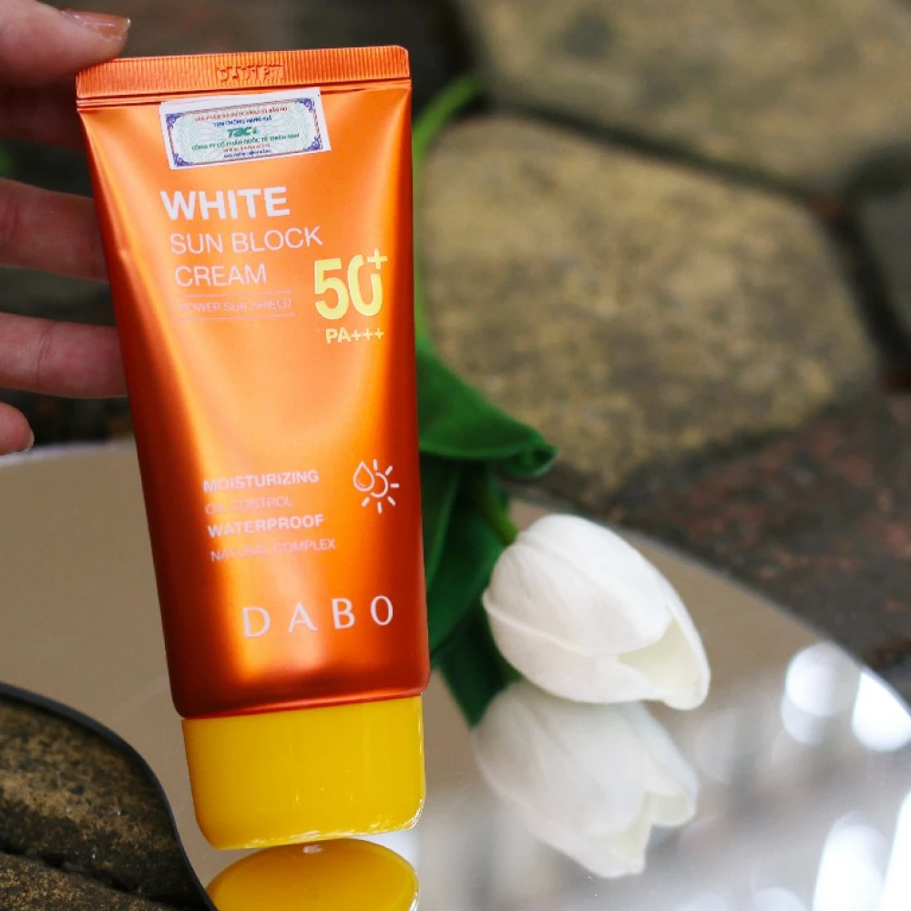 Dabo White Sunblock Cream Power Sun Shield SPF 50 PA+++ 70ml
