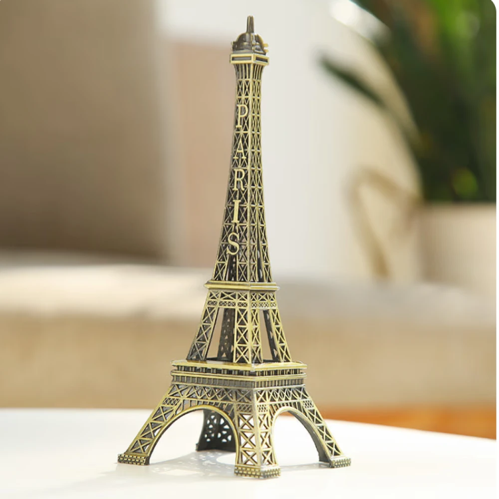 Eiffel Tower showpiece