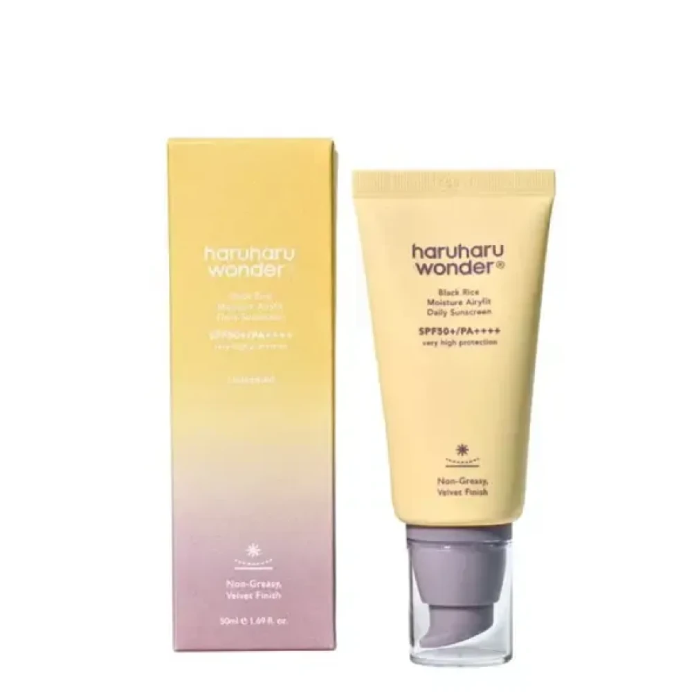 Haruharu Wonder Black Rice Moisture Airyfit Daily Sunscreen SPF50+/PA ++++ - 50ml