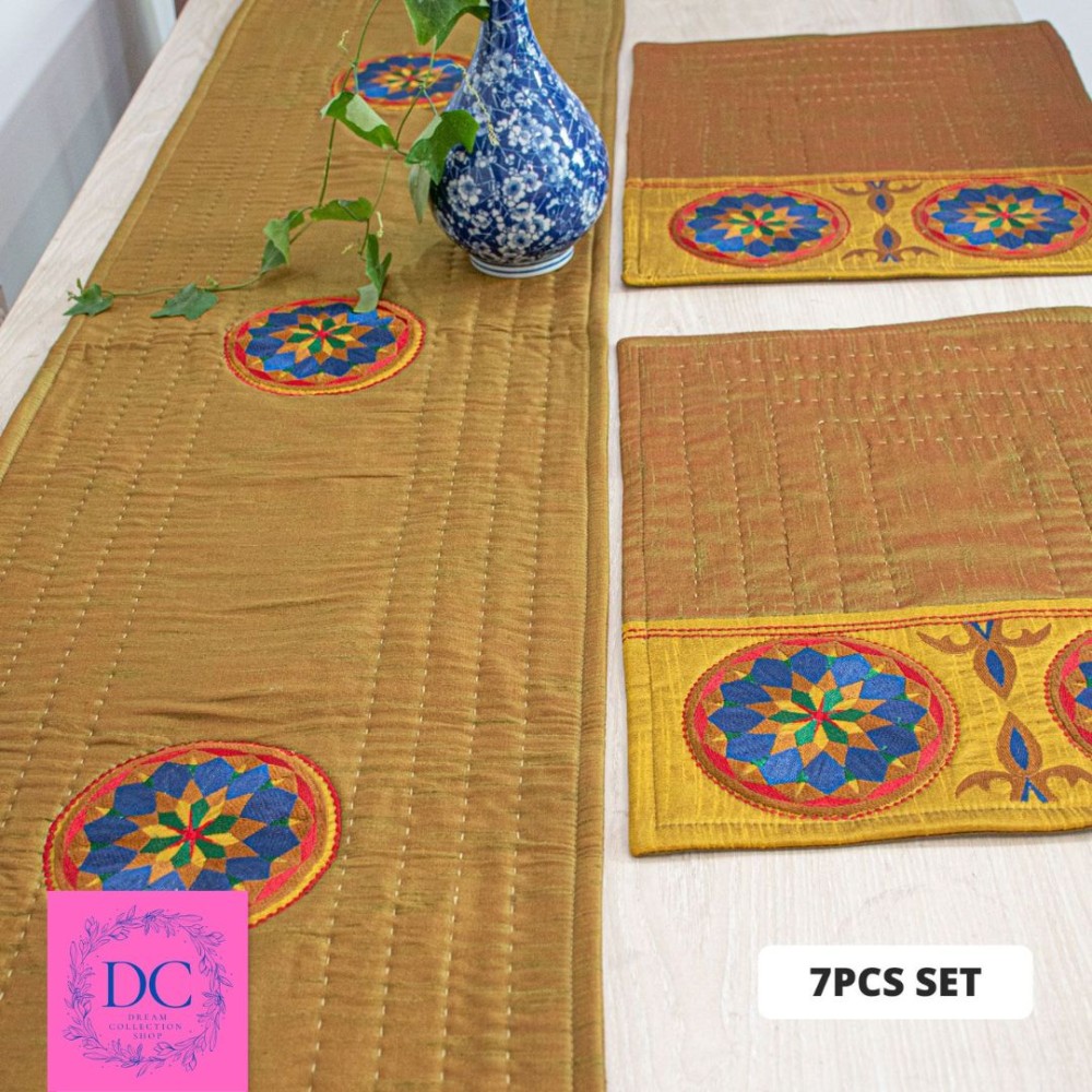 Table Runner – 7 Pcs Set